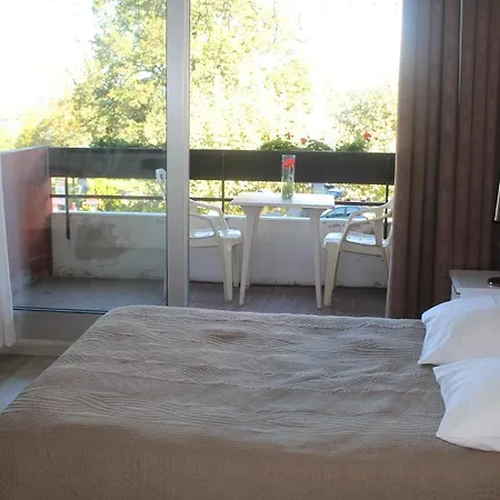 Appart hôtel La Renovation 2*